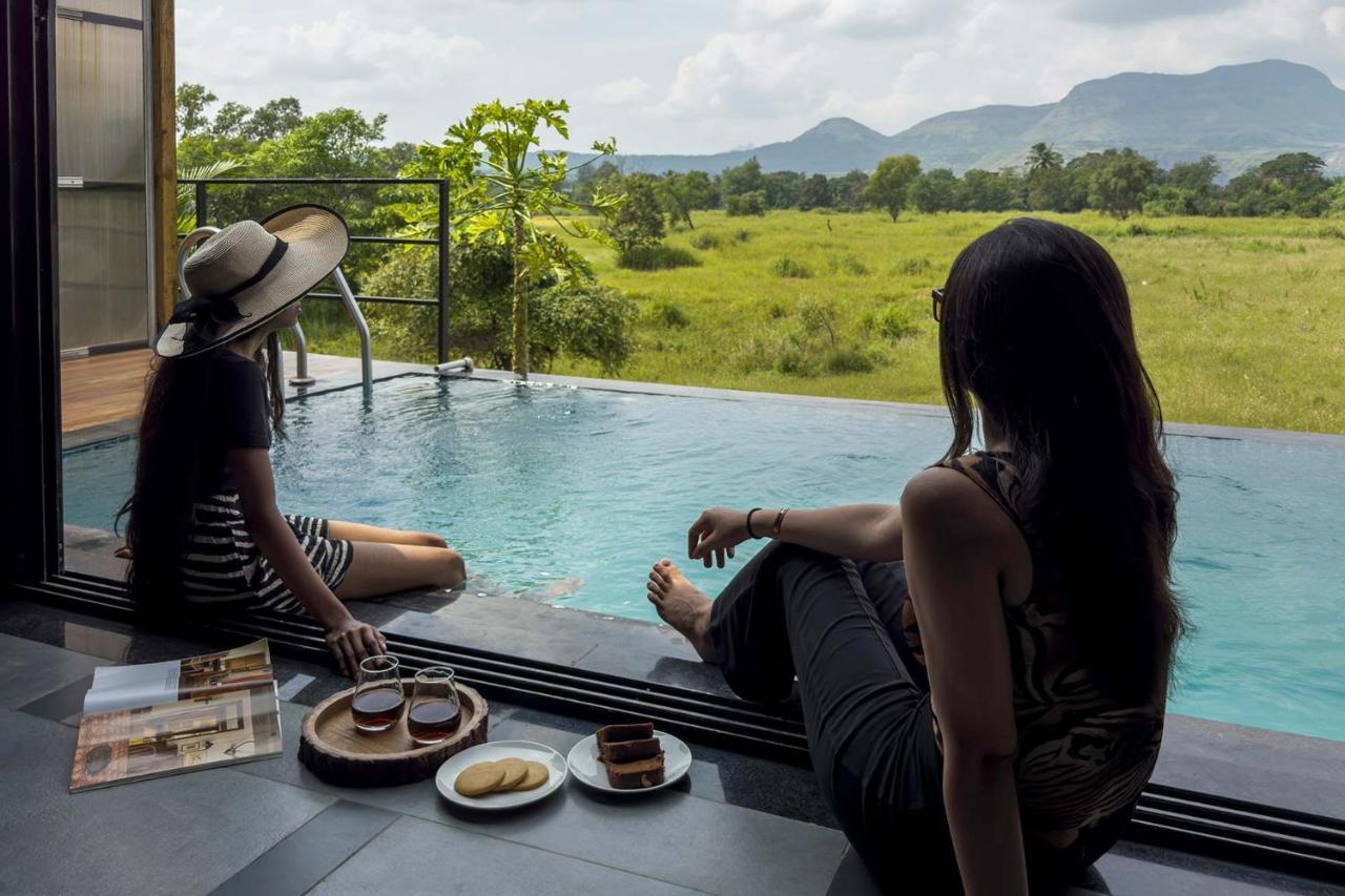 Two Villa By Stayvista With Infinity Pool, Farm & Mountain Views, Modern Interiors Карджат Экстерьер фото